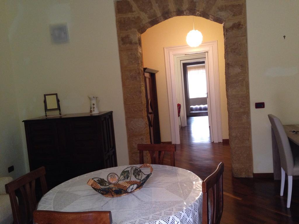 Apartamento La Casa Di Tufo Palermo Exterior foto