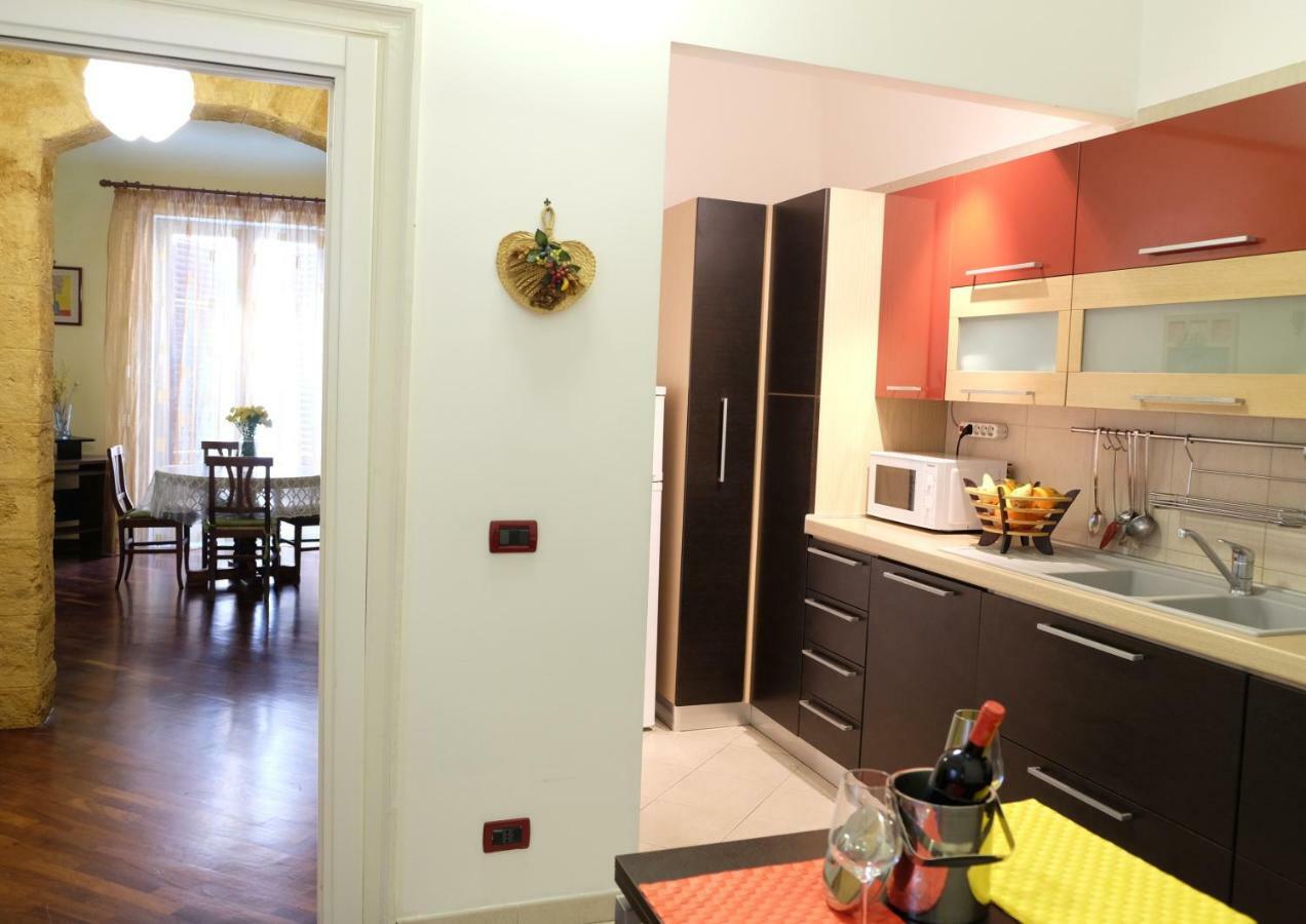 Apartamento La Casa Di Tufo Palermo Exterior foto